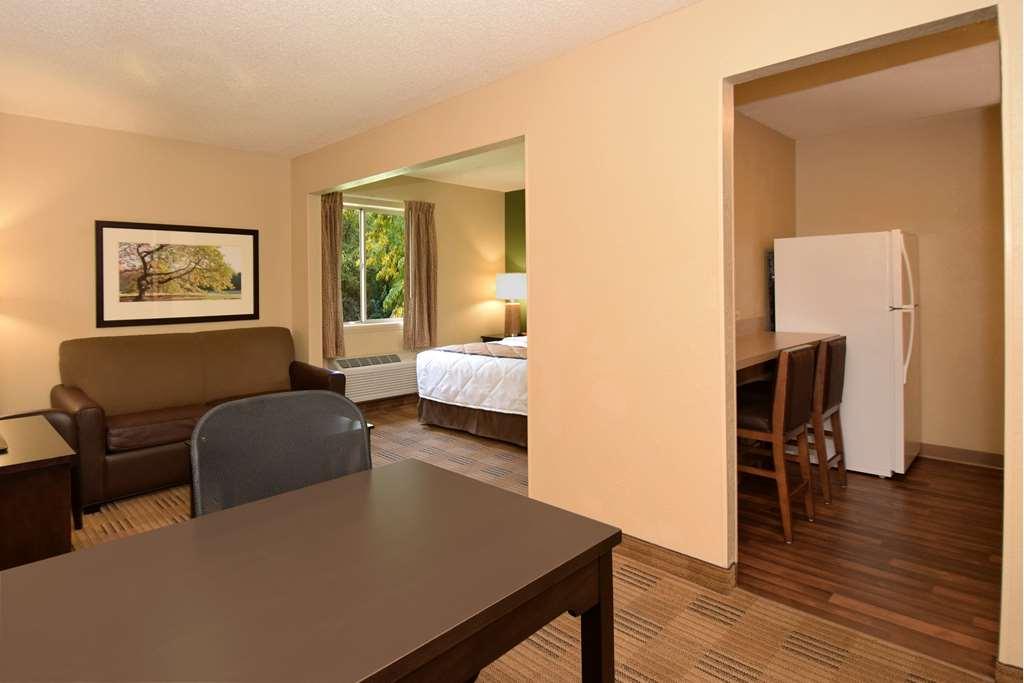 Extended America - Cleveland - Great Northern Mall Hotel North Olmsted