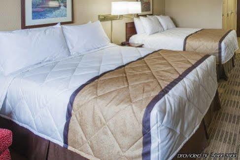 Extended America - Cleveland - Great Northern Mall 2*